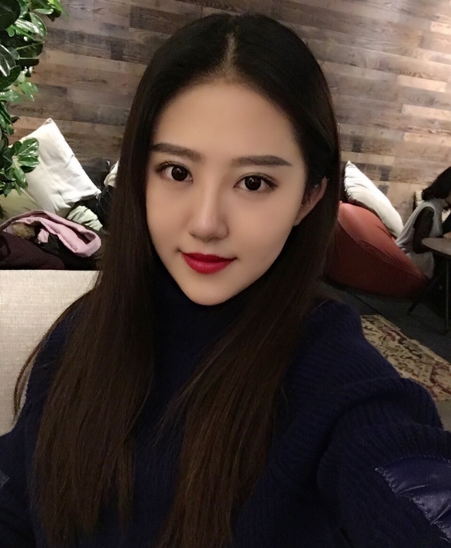 yi一的第一张照片--成都相亲服务中心